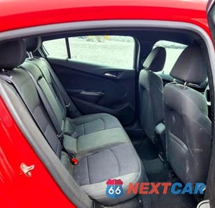 Zdjęcie 10 z 12 samochodu: 2017 CHEVROLET CRUZE LT VIN:1G1BE5SM4H7265474 - miniatura