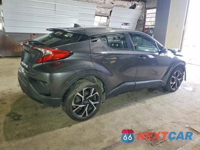 Trzecie zdjęcie samochodu z tyłu: 2018 TOYOTA C-HR XLE PREMIUM VIN:NMTKHMBX8JR008444 - miniatura