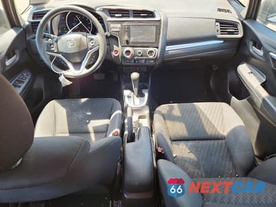 Zdjęcie 8 z 12 samochodu: 2018 HONDA FIT EX VIN:3HGGK5H80JM710032 - miniatura