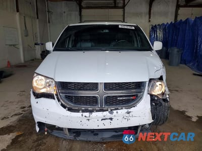 Piąte zdjęcie samochodu w środku: 2017 DODGE GRAND CARAVAN SXT VIN:2C4RDGCG5HR864900 - miniatura