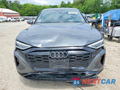 Piąte zdjęcie samochodu w środku: 2024 AUDI Q8 E-TRON SPORTBACK PREMIUM PLUS VIN:WA1CABGE3RB036106 - miniatura