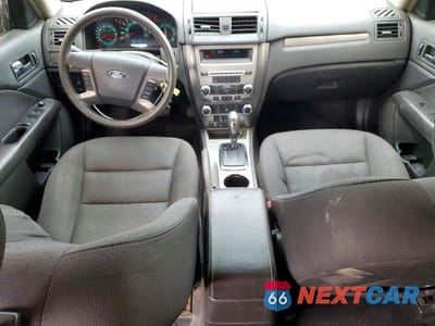 Zdjęcie 8 z 13 samochodu: 2010 FORD FUSION VIN:3FAHP0HA6AR164551 - miniatura