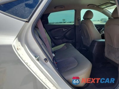 Zdjęcie 11 z 13 samochodu: 2015 HYUNDAI TUCSON GLS VIN:KM8JT3AFXFU086754 - miniatura