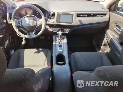 Zdjęcie 8 z 14 samochodu: 2018 HONDA HR-V EX VIN:3CZRU6H57JG718621 - miniatura