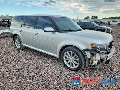 Czwarte zdjęcie samochodu z boku: 2019 FORD FLEX LIMITED VIN:2FMHK6D84KBA35198 - miniatura