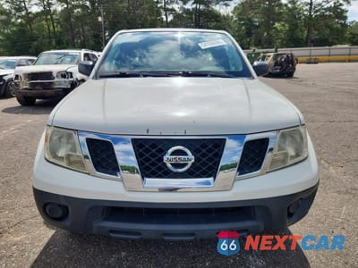 Piąte zdjęcie samochodu w środku: 2016 NISSAN FRONTIER S VIN:1N6BD0CT7GN788577 - miniatura