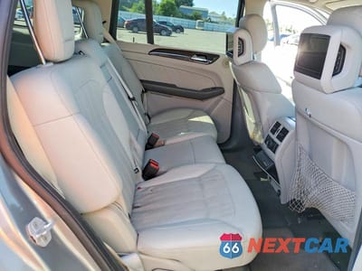 Zdjęcie 11 z 13 samochodu: 2015 MERCEDES-BENZ GL 450 4MATIC VIN:4JGDF6EE2FA517662 - miniatura