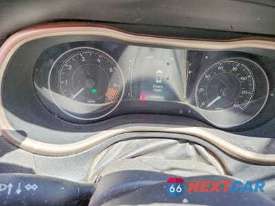 Zdjęcie 9 z 13 samochodu: 2014 JEEP CHEROKEE SPORT VIN:1C4PJMAB7EW266199 - miniatura