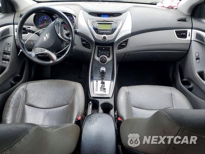 Zdjęcie 8 z 12 samochodu: 2013 HYUNDAI ELANTRA LIMITED VIN:KMHDH4AEXDU569007 - miniatura