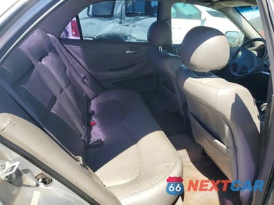 Zdjęcie 10 z 12 samochodu: 2001 HONDA ACCORD EX VIN:JHMCG66011C025250 - miniatura