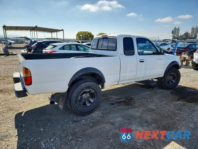 Trzecie zdjęcie samochodu z tyłu: 1999 TOYOTA TACOMA XTRACAB PRERUNNER VIN:4TASN92N6XZ416126 - miniatura