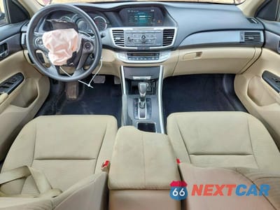Zdjęcie 8 z 12 samochodu: 2015 HONDA ACCORD LX VIN:1HGCR2F33FA172124 - miniatura