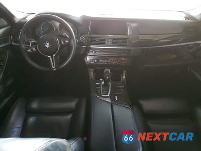 Zdjęcie 8 z 12 samochodu: 2015 BMW 550 I VIN:WBAKN9C54FD960958 - miniatura