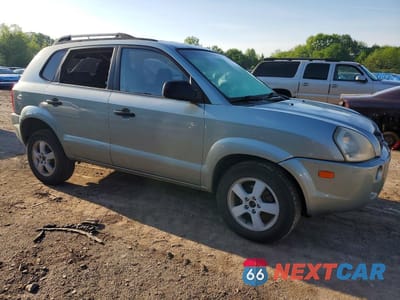 Czwarte zdjęcie samochodu z boku: 2007 HYUNDAI TUCSON GLS VIN:KM8JM12B17U529744 - miniatura
