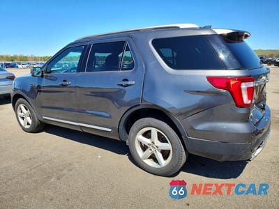 Drugie zdjęcie samochodu z przodu: 2017 FORD EXPLORER XLT VIN:1FM5K8D86HGD73976 - miniatura
