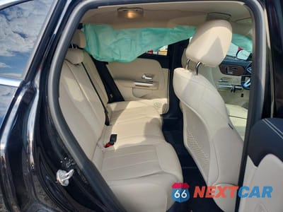 Zdjęcie 11 z 13 samochodu: 2023 MERCEDES-BENZ GLA 250 4MATIC VIN:W1N4N4HB9PJ480844 - miniatura