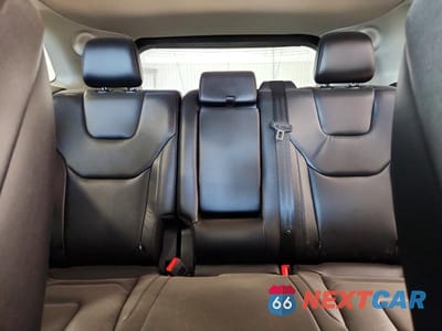 Zdjęcie 10 z 13 samochodu: 2019 FORD EDGE TITANIUM VIN:2FMPK4K96KBC73369 - miniatura