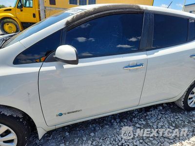 Zdjęcie 7 z 12 samochodu: 2015 NISSAN LEAF S VIN:1N4AZ0CPXFC307675 - miniatura