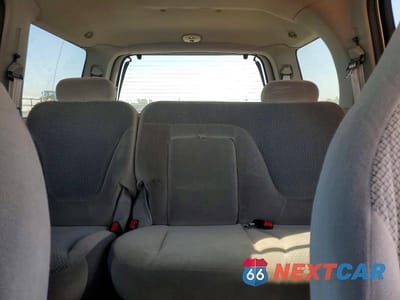 Zdjęcie 10 z 14 samochodu: 2001 FORD EXPEDITION XLT VIN:1FMRU15W41LA02876 - miniatura