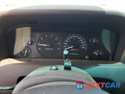 Zdjęcie 9 z 13 samochodu: 1999 JEEP GRAND CHEROKEE LAREDO VIN:1J4GW58S6XC569065 - miniatura