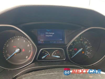 Zdjęcie 9 z 12 samochodu: 2013 FORD FOCUS SE VIN:1FADP3F23DL330118 - miniatura