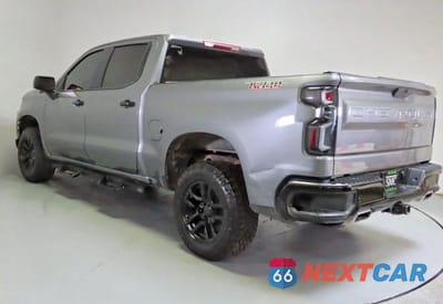 Czwarte zdjęcie samochodu z boku: 2019 CHEVROLET SILVERADO K1500 LT TRAIL BOSS VIN:1GCPYFED6KZ334179 - miniatura