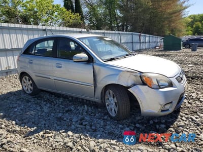 Czwarte zdjęcie samochodu z boku: 2011 KIA RIO5 SX VIN:KNADH5A30B6796357 - miniatura