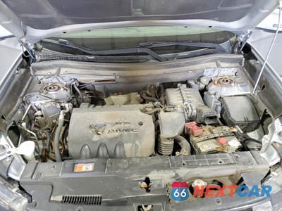 Zdjęcie 12 z 14 samochodu: 2016 MITSUBISHI OUTLANDER SE VIN:JA4AZ3A38GZ012143 - miniatura