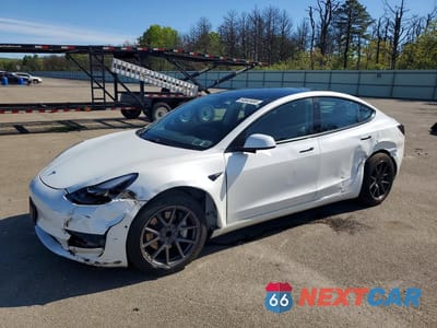 2021 TESLA MODEL 3 5YJ3E1EA6MF913360 - główne zdjęcie licytacji z USA - miniatura