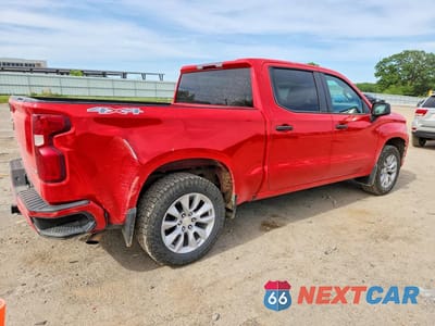 Trzecie zdjęcie samochodu z tyłu: 2022 CHEVROLET SILVERADO LTD K1500 CUSTOM VIN:3GCPYBEK4NG143615 - miniatura
