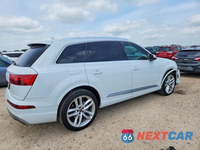 Trzecie zdjęcie samochodu z tyłu: 2017 AUDI Q7 PRESTIGE VIN:WA1VAAF76HD019549 - miniatura