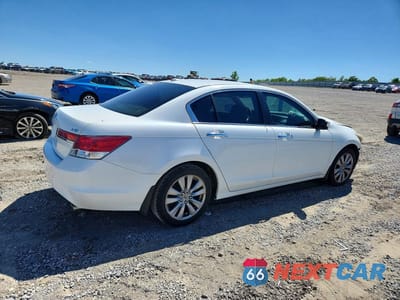 Trzecie zdjęcie samochodu z tyłu: 2012 HONDA ACCORD EXL VIN:1HGCP3F85CA033728 - miniatura