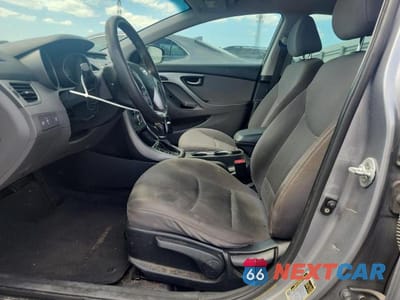 Zdjęcie 7 z 12 samochodu: 2015 HYUNDAI ELANTRA SE VIN:KMHDH4AEXFU419854 - miniatura