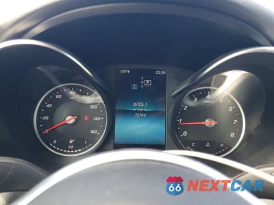 Zdjęcie 9 z 13 samochodu: 2019 MERCEDES-BENZ C 300 VIN:55SWF8DB2KU322385 - miniatura