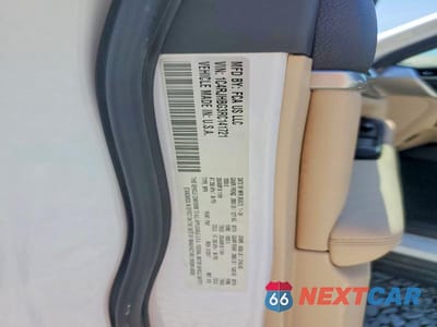 Zdjęcie 13 z 13 samochodu: 2024 JEEP GRAND CHEROKEE LIMITED VIN:1C4RJHBG3RC141721 - miniatura