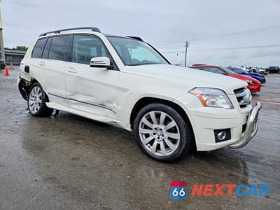 Czwarte zdjęcie samochodu z boku: 2012 MERCEDES-BENZ GLK 350 4MATIC VIN:WDCGG8HB1CF884265 - miniatura