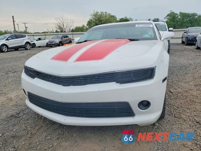 Piąte zdjęcie samochodu w środku: 2015 CHEVROLET CAMARO LT VIN:2G1FC1E36F9109919 - miniatura