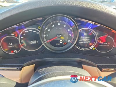 Zdjęcie 9 z 14 samochodu: 2020 PORSCHE CAYENNE VIN:WP1AA2AY7LDA06276 - miniatura