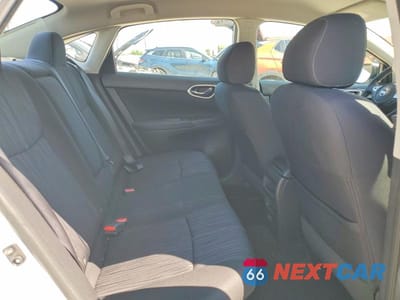 Zdjęcie 10 z 12 samochodu: 2018 NISSAN SENTRA SV VIN:3N1AB7AP1JY257794 - miniatura