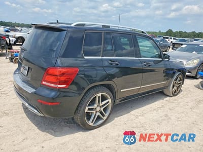 Trzecie zdjęcie samochodu z tyłu: 2013 MERCEDES-BENZ GLK 350 VIN:WDCGG5HB2DG008024 - miniatura