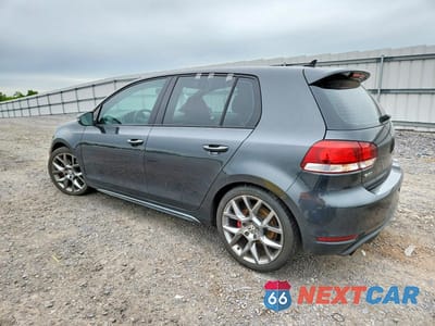 Drugie zdjęcie samochodu z przodu: 2013 VOLKSWAGEN GTI VIN:WVWHD7AJ9DW016580 - miniatura