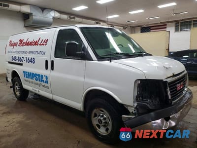 Czwarte zdjęcie samochodu z boku: 2015 GMC SAVANA G2500 VIN:1GTW7FCG2F1228571 - miniatura