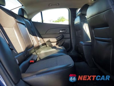 Zdjęcie 10 z 12 samochodu: 2015 CHEVROLET MALIBU 1LT VIN:1G11C5SL2FF244215 - miniatura