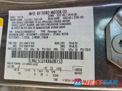 Zdjęcie 12 z 12 samochodu: 2019 LINCOLN MKZ RESERVE I VIN:3LN6L5LU1KR608153 - miniatura