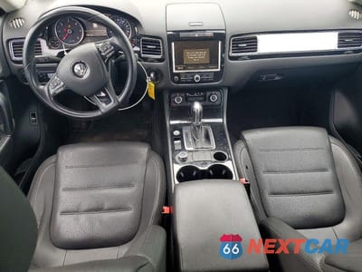 Zdjęcie 8 z 13 samochodu: 2014 VOLKSWAGEN TOUAREG V6 TDI VIN:WVGEP9BP6ED013038 - miniatura