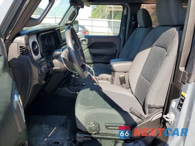 Zdjęcie 7 z 14 samochodu: 2025 JEEP WRANGLER SPORT VIN:1C4PJXAN8SW549430 - miniatura