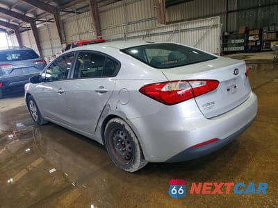 Drugie zdjęcie samochodu z przodu: 2015 KIA FORTE LX VIN:KNAFK4A61F5418929 - miniatura