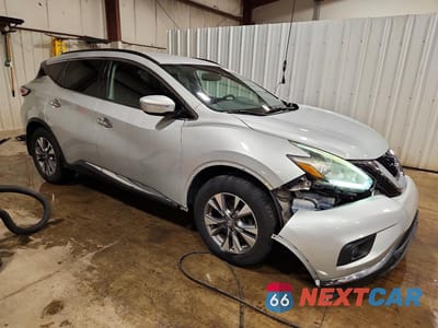 Czwarte zdjęcie samochodu z boku: 2015 NISSAN MURANO SV VIN:5N1AZ2MH3FN226630 - miniatura