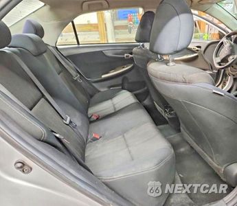 Zdjęcie 10 z 12 samochodu: 2012 TOYOTA COROLLA S VIN:2T1BU4EE3CC858601 - miniatura