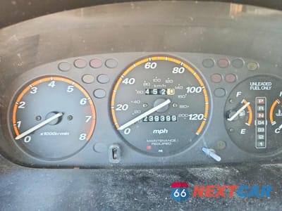 Zdjęcie 9 z 13 samochodu: 1997 HONDA CR-V LX VIN:JHLRD1857VC025701 - miniatura